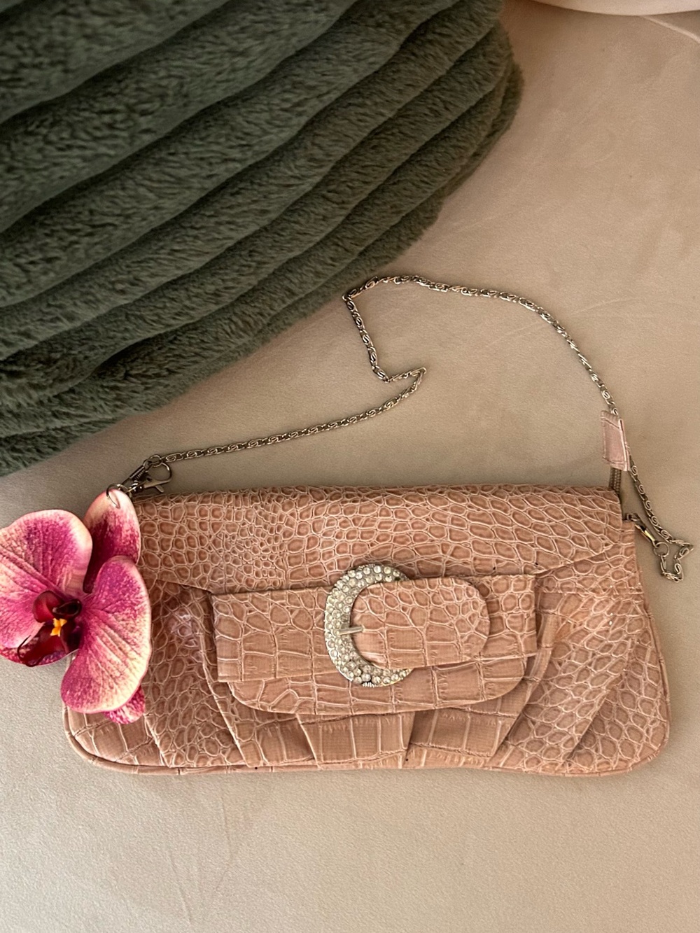 Y2K Pink Croc-Embossed Shoulder Bag with Crystal Buckle